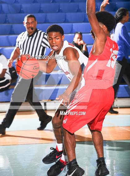 Thumbnail 2 in Allen vs. Judson (MCDonald's Texas Invitational) photogallery.