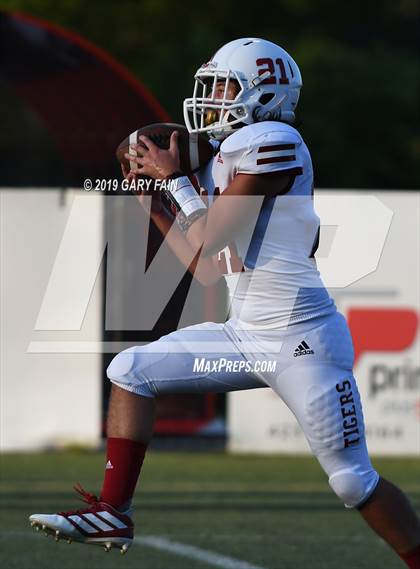 Thumbnail 3 in Whitwell @ Chattanooga Christian photogallery.