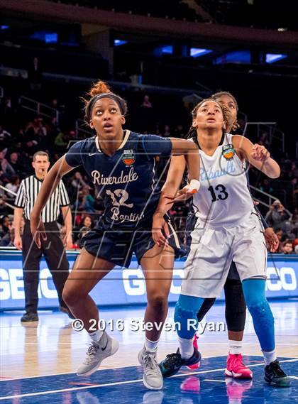 Thumbnail 3 in Ribault vs. Riverdale Baptist (DICK's National Tournament Final) photogallery.