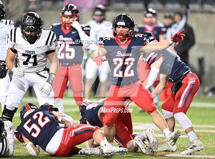 Thumbnail 1 in Perkins vs. Indian Valley (OHSAA Division 4 Final) photogallery.