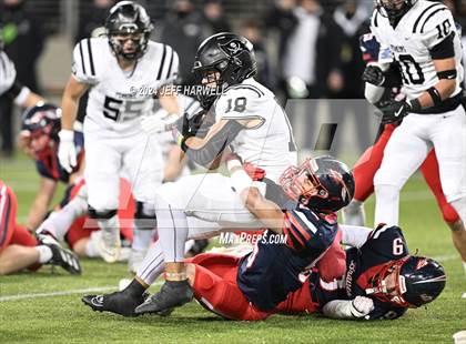 Thumbnail 3 in Perkins vs. Indian Valley (OHSAA Division 4 Final) photogallery.