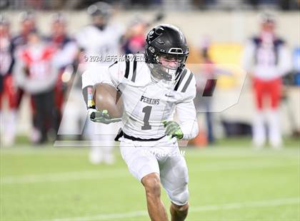 Thumbnail 2 in Perkins vs. Indian Valley (OHSAA Division 4 Final) photogallery.