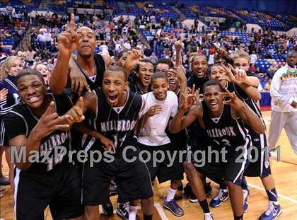 Thumbnail 3 in New Hanover vs Millbrook (NCHSAA Regional Final) photogallery.