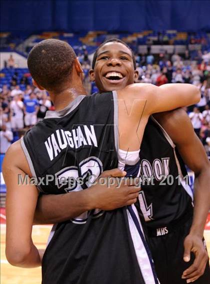 Thumbnail 2 in New Hanover vs Millbrook (NCHSAA Regional Final) photogallery.