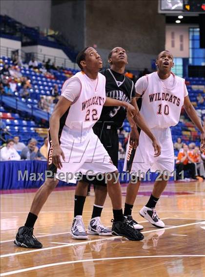 Thumbnail 2 in New Hanover vs Millbrook (NCHSAA Regional Final) photogallery.