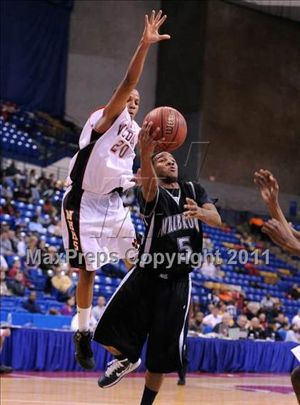 Thumbnail 1 in New Hanover vs Millbrook (NCHSAA Regional Final) photogallery.