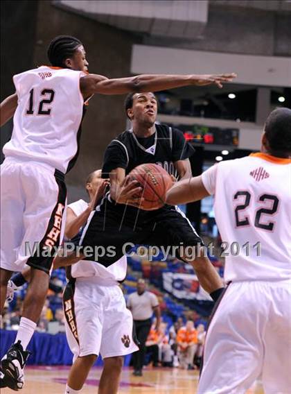 Thumbnail 3 in New Hanover vs Millbrook (NCHSAA Regional Final) photogallery.