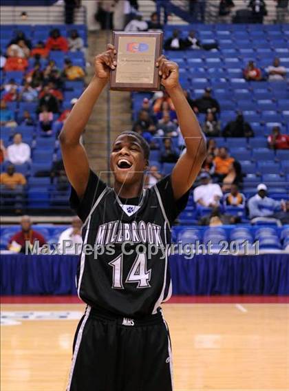 Thumbnail 1 in New Hanover vs Millbrook (NCHSAA Regional Final) photogallery.