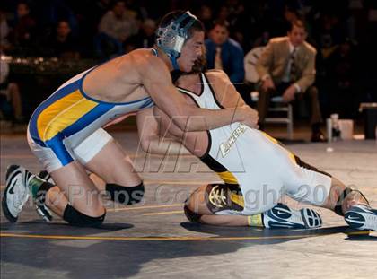 Thumbnail 3 in CIF CCS Championships (Finals) photogallery.