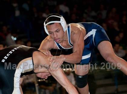 Thumbnail 1 in CIF CCS Championships (Finals) photogallery.