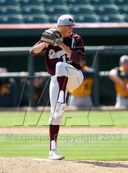 Thumbnail 2 in Stony Point vs. Round Rock photogallery.