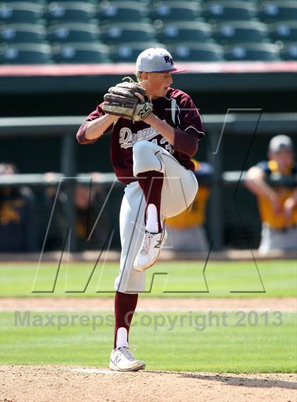 Thumbnail 3 in Stony Point vs. Round Rock photogallery.
