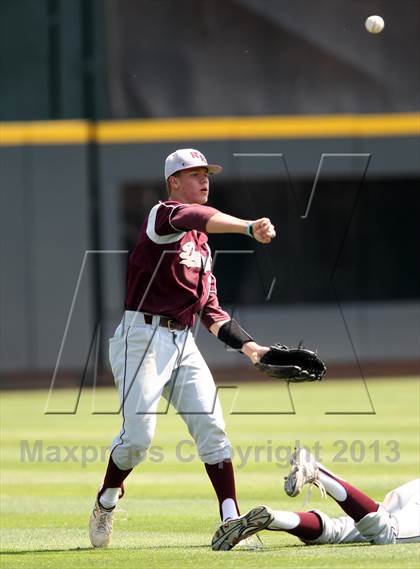 Thumbnail 1 in Stony Point vs. Round Rock photogallery.