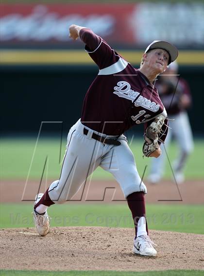 Thumbnail 2 in Stony Point vs. Round Rock photogallery.