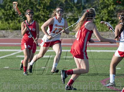 Thumbnail 3 in Mater Dei vs. Rosary photogallery.