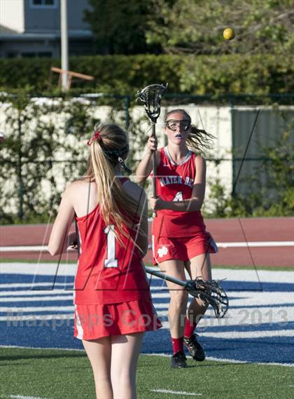 Thumbnail 2 in Mater Dei vs. Rosary photogallery.