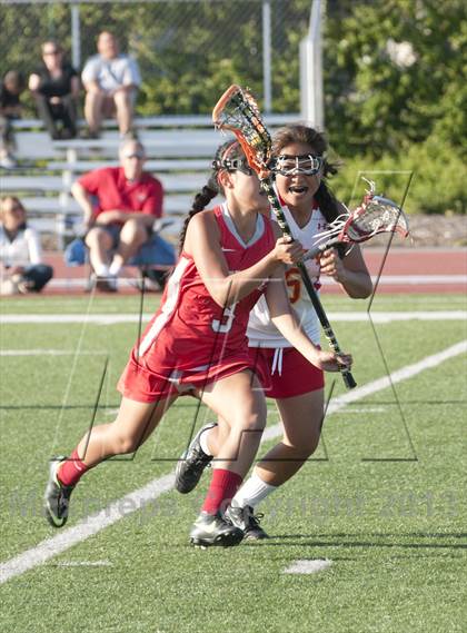 Thumbnail 3 in Mater Dei vs. Rosary photogallery.