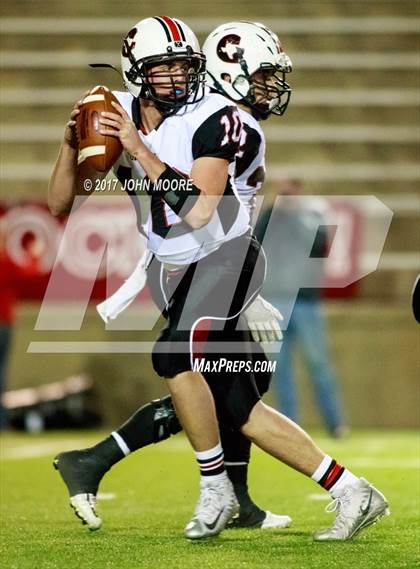 Thumbnail 3 in Wellington vs. Gruver (UIL 2A Regional Playoff) photogallery.