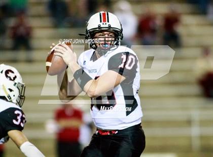 Thumbnail 1 in Wellington vs. Gruver (UIL 2A Regional Playoff) photogallery.