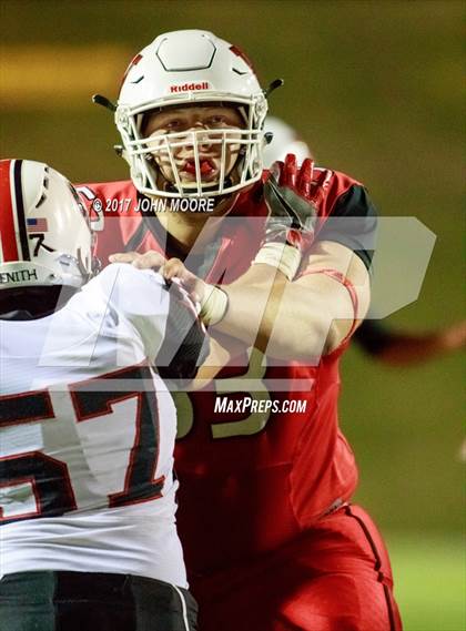 Thumbnail 2 in Wellington vs. Gruver (UIL 2A Regional Playoff) photogallery.