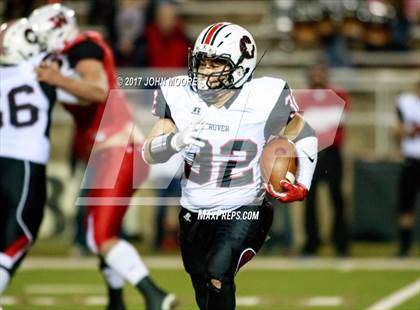Thumbnail 2 in Wellington vs. Gruver (UIL 2A Regional Playoff) photogallery.