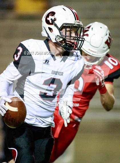 Thumbnail 2 in Wellington vs. Gruver (UIL 2A Regional Playoff) photogallery.