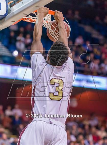 Thumbnail 2 in Valley Regional vs. Sacred Heart (CIAC Class S Final) photogallery.