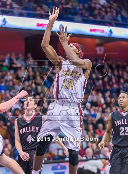 Thumbnail 3 in Valley Regional vs. Sacred Heart (CIAC Class S Final) photogallery.