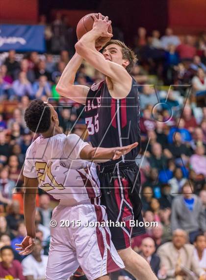 Thumbnail 2 in Valley Regional vs. Sacred Heart (CIAC Class S Final) photogallery.