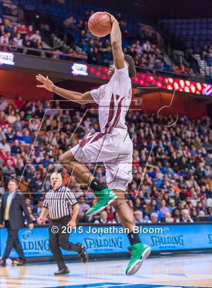 Thumbnail 3 in Valley Regional vs. Sacred Heart (CIAC Class S Final) photogallery.