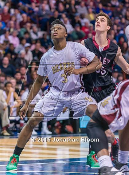 Thumbnail 1 in Valley Regional vs. Sacred Heart (CIAC Class S Final) photogallery.