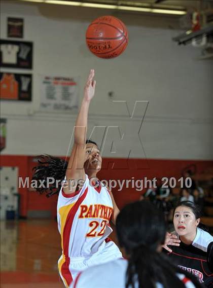 Thumbnail 2 in Corona vs. Miller (Lady Bears Holiday Classic) photogallery.