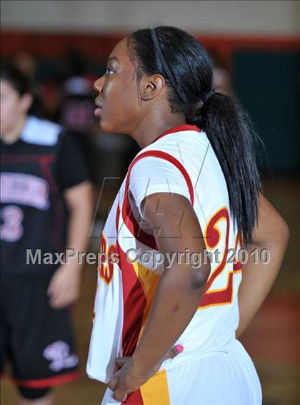 Thumbnail 3 in Corona vs. Miller (Lady Bears Holiday Classic) photogallery.