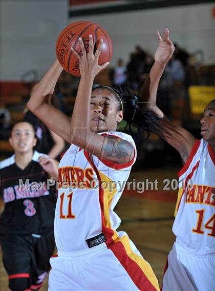 Thumbnail 1 in Corona vs. Miller (Lady Bears Holiday Classic) photogallery.