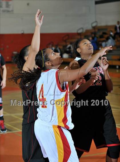 Thumbnail 1 in Corona vs. Miller (Lady Bears Holiday Classic) photogallery.
