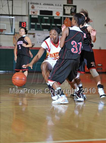 Thumbnail 2 in Corona vs. Miller (Lady Bears Holiday Classic) photogallery.