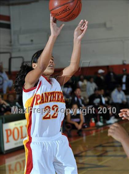Thumbnail 1 in Corona vs. Miller (Lady Bears Holiday Classic) photogallery.