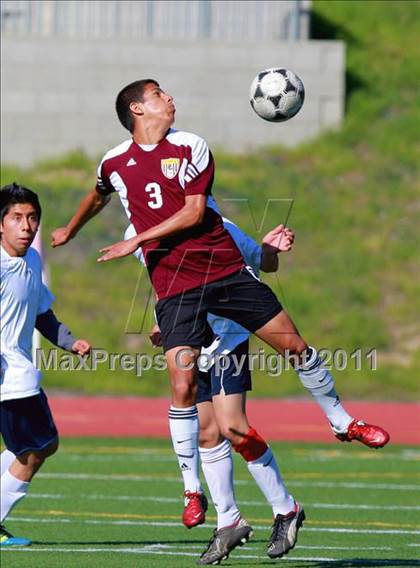 Thumbnail 3 in Point Loma vs. Hoover (San Diego City Tournament) photogallery.