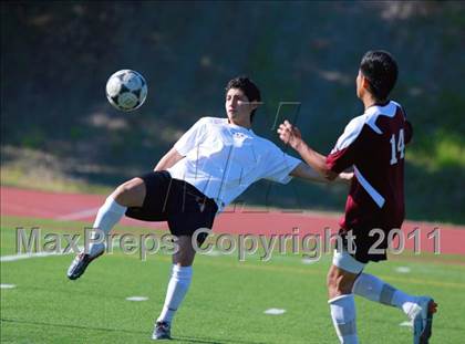 Thumbnail 2 in Point Loma vs. Hoover (San Diego City Tournament) photogallery.