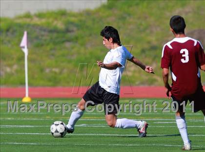 Thumbnail 2 in Point Loma vs. Hoover (San Diego City Tournament) photogallery.