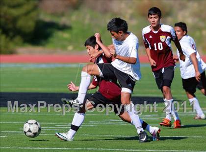 Thumbnail 3 in Point Loma vs. Hoover (San Diego City Tournament) photogallery.
