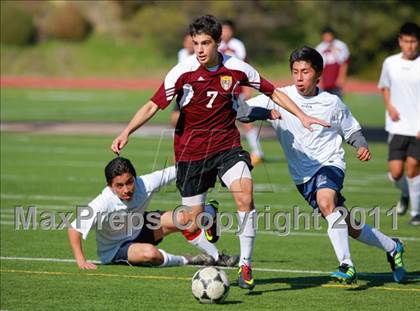 Thumbnail 1 in Point Loma vs. Hoover (San Diego City Tournament) photogallery.