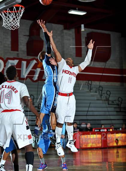 Thumbnail 2 in Hoover vs. Otay Ranch (Xtreme Glass Invitational) photogallery.