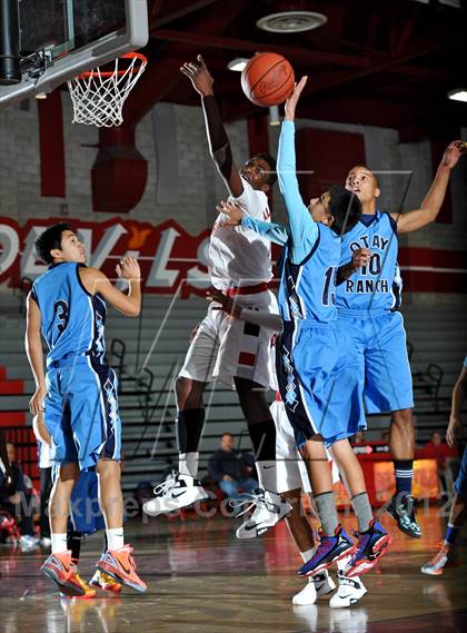 Thumbnail 3 in Hoover vs. Otay Ranch (Xtreme Glass Invitational) photogallery.