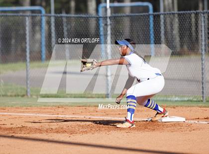 Thumbnail 2 in Roswell @ Chattahoochee photogallery.