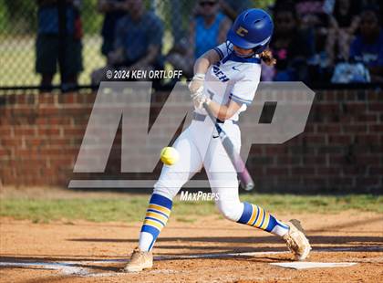 Thumbnail 1 in Roswell @ Chattahoochee photogallery.