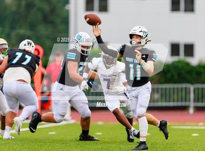 Thumbnail 2 in Highline @ Mt. Rainier photogallery.