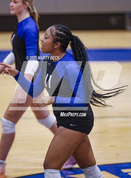 Thumbnail 1 in Hickman @ Capital City photogallery.