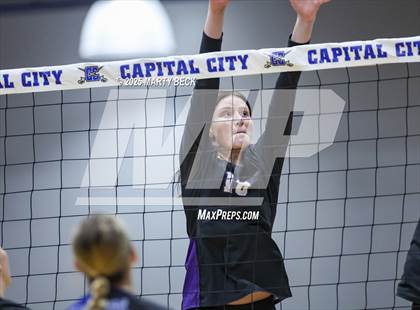 Thumbnail 3 in Hickman @ Capital City photogallery.