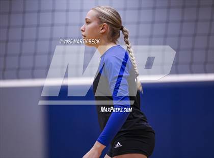 Thumbnail 2 in Hickman @ Capital City photogallery.